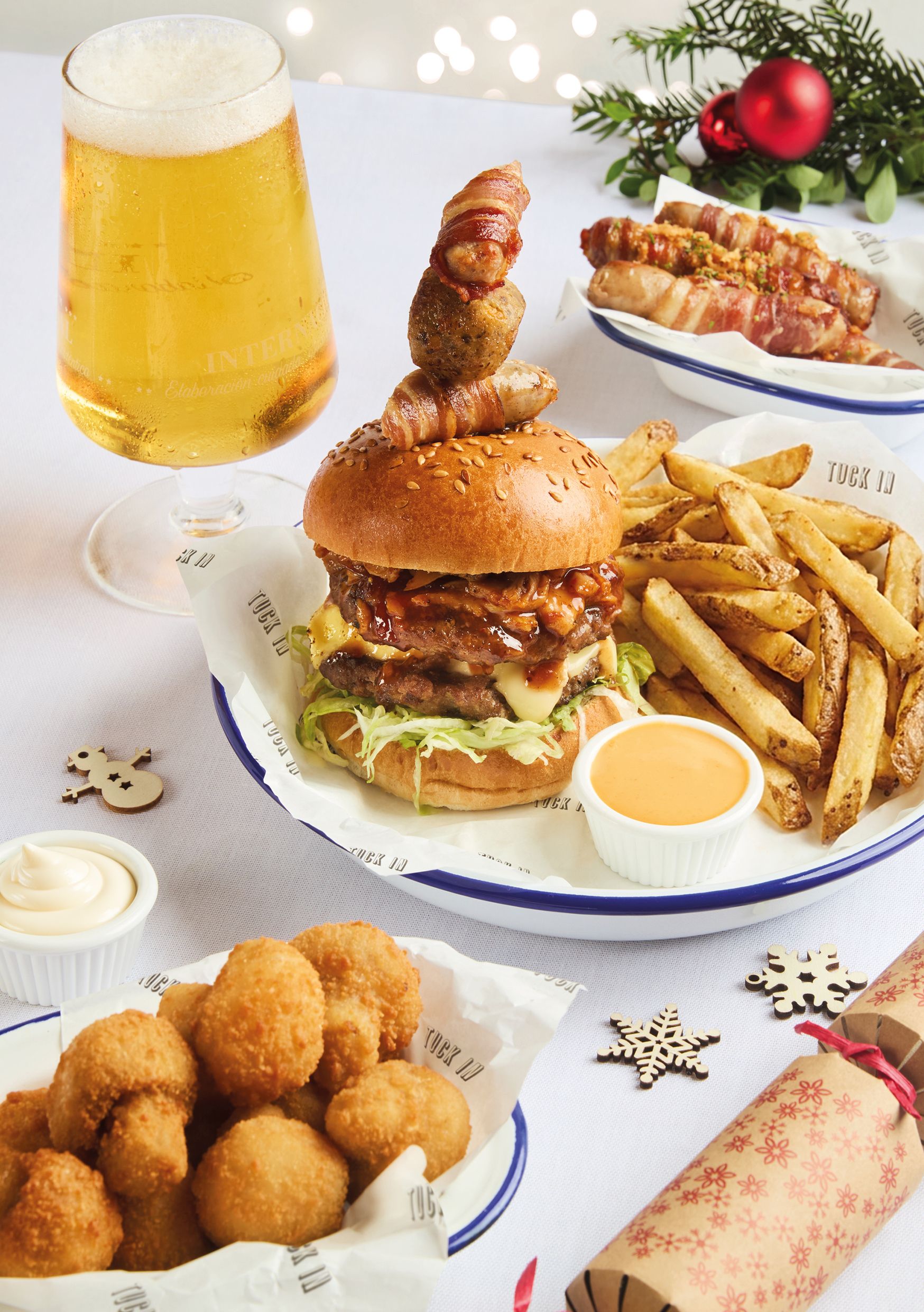 Festive Lunch & Dinner at The Marsh Harrier in St Ives